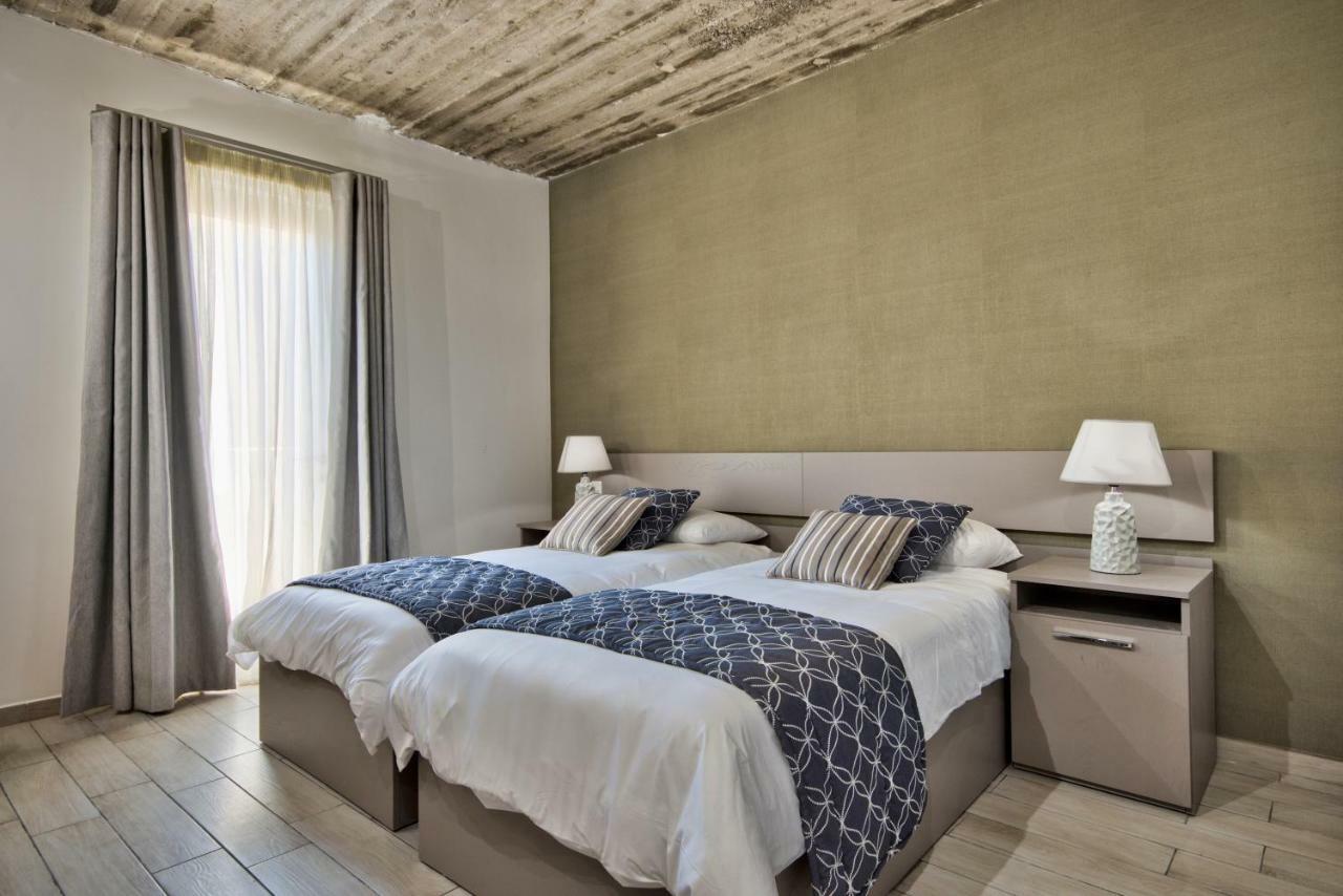 Cozy Rooms Hotel 슬리에마 외부 사진